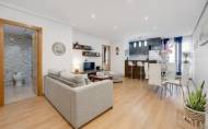 Herverkoop - Apartment -
Torrevieja - Centro