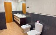 Revente - Apartamento -
Torrevieja - Centro