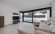 Herverkoop - Villa -
Pinar de Campoverde - Inland