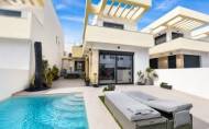 Herverkoop - Villa -
Los Montesinos - Costa Blanca