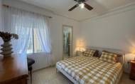 Herverkoop - Bungalow -
Torrevieja - La Siesta - El Salado - Torreta