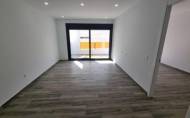 Herverkoop - Apartamento -
Torrevieja - Playa del Cura