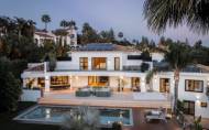 Resale - Villa -
Marbella - Nagueles