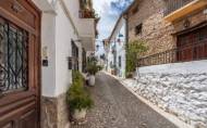 Resale - Apartment -
Altea