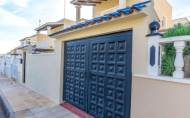 Reventa - Town House -
Orihuela Costa - Costa Blanca
