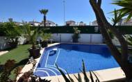 Herverkoop - Villa -
Algorfa - Inland