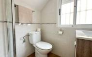 Herverkoop - duplex -
San Miguel de Salinas - Las Filipinas
