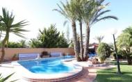 Reventa - Villa -
Torrevieja - Costa Blanca