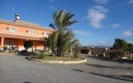 Herverkoop - Country House -
El Altet