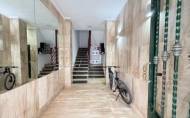 Revente - Apartamento -
Torrevieja - Centro