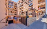 Herverkoop - Apartment -
Torrevieja - Centro