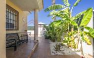 Resale - Villa -
Lomas del Rame