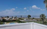 Herverkoop - Villa -
Torrevieja - La Siesta - El Salado - Torreta