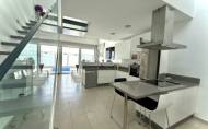 Resale - Villa -
Dolores - Costa Blanca