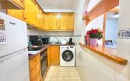Herverkoop - Apartamento -
Torrevieja - Centro