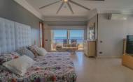Revente - Apartment -
Benidorm