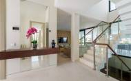 Resale - Villa -
Nueva Andalucía - Costa del Sol