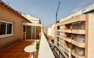 Herverkoop - Penthouse -
Torrevieja - Playa del Cura