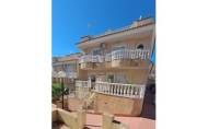 Herverkoop - Town House -
Villamartin - Las filipinas