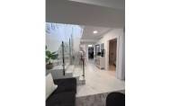 Revente - Villa -
Villamartin - Costa Blanca