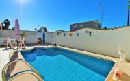 Resale - Villa -
Torrevieja - El Chaparral