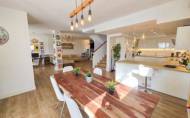 Herverkoop - Town House -
Casares Playa - Costa del Sol