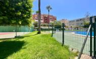 Resale - Bungalow -
Torrevieja - Torreblanca