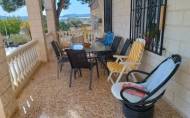 Reventa - Villa -
Yecla - Inland
