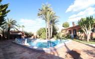 Reventa - Villa -
Torrevieja - Costa Blanca