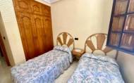 Resale - Bungalow -
Torrevieja - Torreblanca