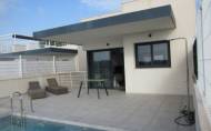 Reventa - Villa -
San Miguel de Salinas - Inland