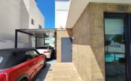 Resale - Villa -
San Miguel de Salinas - Inland