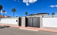 Herverkoop - Villa -
Ciudad Quesada - Costa Blanca