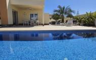 Herverkoop - Villa -
Torrevieja - La Siesta - El Salado - Torreta