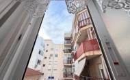 Herverkoop - Apartamento -
Torrevieja - Playa del Cura