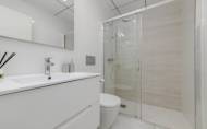 Herverkoop - Town House -
Villamartin - Costa Blanca