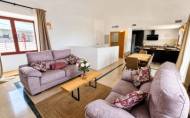 Herverkoop - Town House -
Casares Playa - Costa del Sol