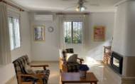 Reventa - Villa -
Camposol - Inland
