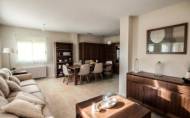 Herverkoop - Villa -
Torrevieja - La Siesta - El Salado - Torreta