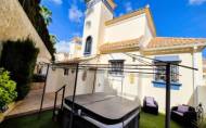Herverkoop - Villa -
Villamartin - Costa Blanca