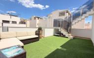 Revente - Villa -
Torrevieja - Aguas Nuevas