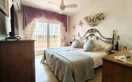 Resale - Villa -
Las Ramblas Golf - Inland