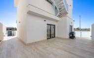 Resale - Villa -
Los Alcazares