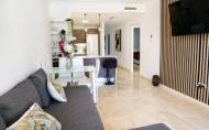 Herverkoop - Apartment -
La Duquesa - Costa del Sol