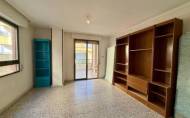 Herverkoop - Apartamento -
Torrevieja - Playa del Cura