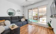 Resale - Villa -
Los Montesinos - La Herrada