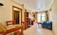 Herverkoop - Apartamento -
Torrevieja - Playa del Cura