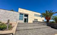 Reventa - Villa -
Yecla - Inland