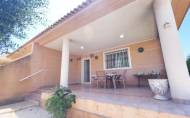 Revente - Villa -
Torrevieja - Aguas Nuevas