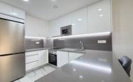 Herverkoop - Apartment -
Torrevieja - Estacion De Autobuses